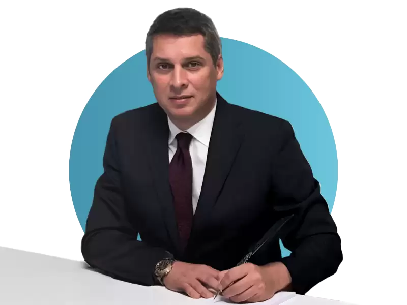Prof. Dr. Ateş Yanyalı – Retina, Vitreus ve Makula Hastalıkları Uzmanı